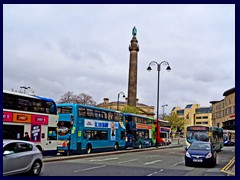 Double deckers at Wellington Column